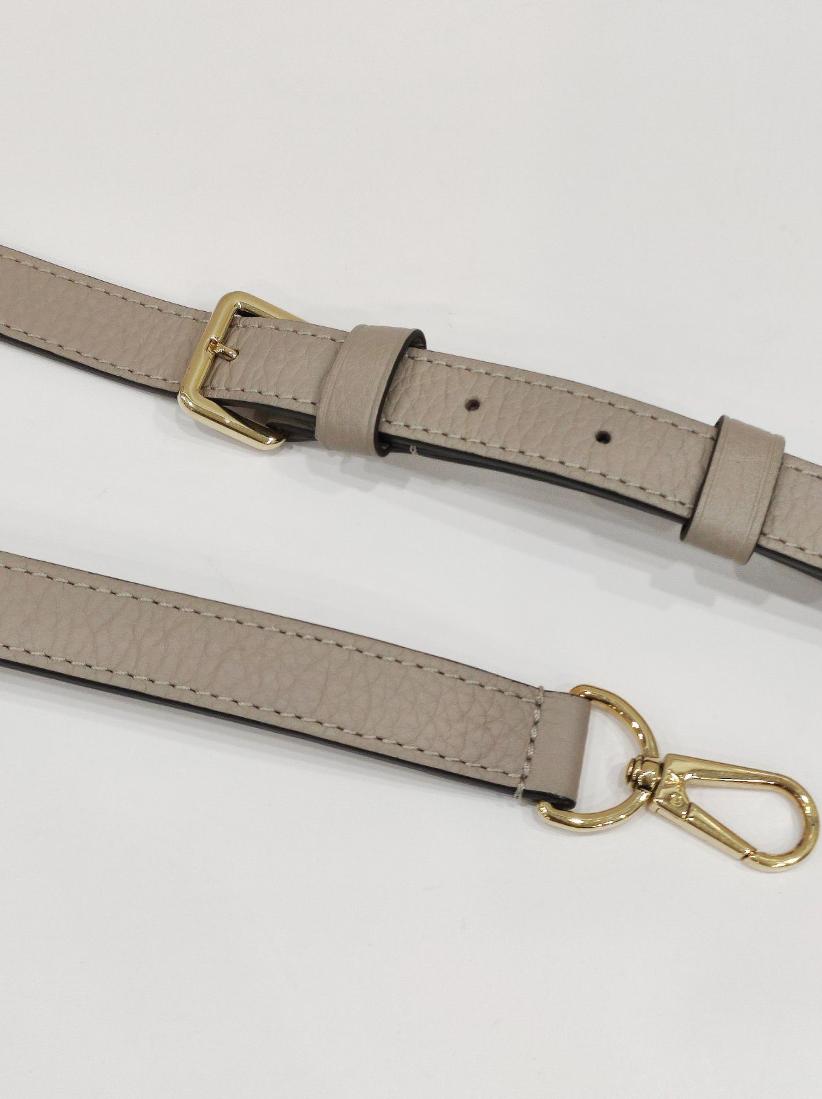 lv capucines bb galet taurillion leather lv capucines bb galet taurillion leather