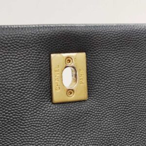 chanel coco handle medium black caviar leather ghw series 25