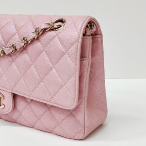 chanel double flap medium iridescent pink caviar ghw series 27