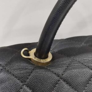 chanel coco handle medium black caviar leather ghw series 25
