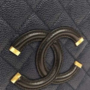 chanel navy blue vanity caviar leather ghw series 23