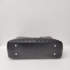 chanel shopping tote large chevron caviar series 22