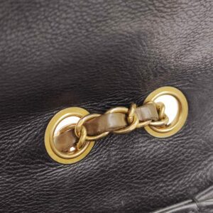 chanel black quilted shoulder bag series 19