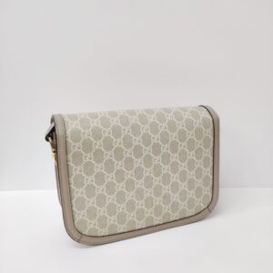 gucci 1955 horsebit medium monogram beige