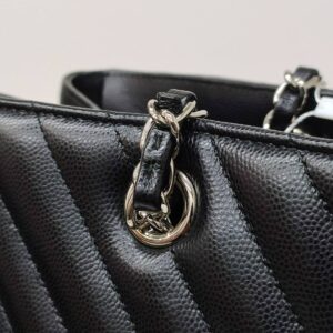 chanel shopping tote large chevron caviar series 22