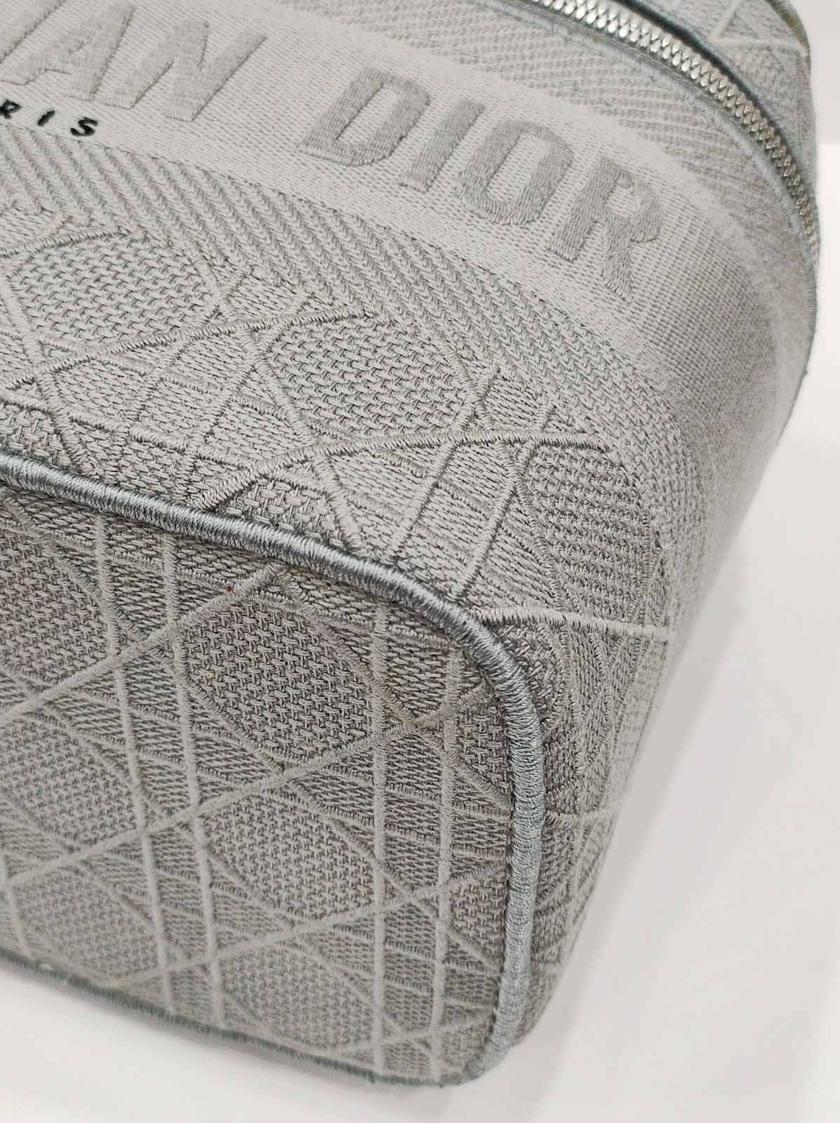 christian dior gray vanity canvas christian dior gray vanity canvas