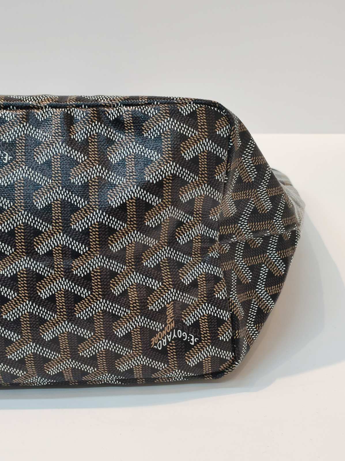 goyard st. louis pm black shw goyard st. louis pm black shw