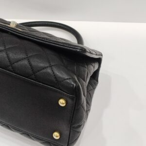chanel coco handle medium black caviar leather ghw series 25