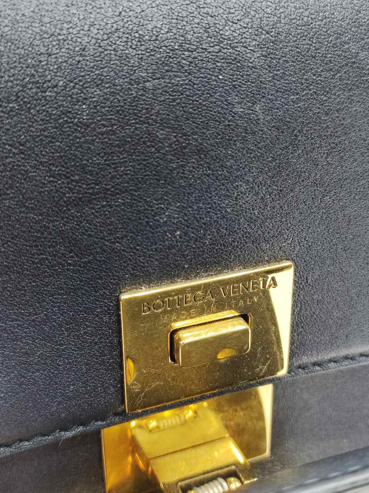 bottega veneta navy blue cassette intrecciato puddle shoulder bag bottega veneta navy blue cassette intrecciato puddle shoulder bag