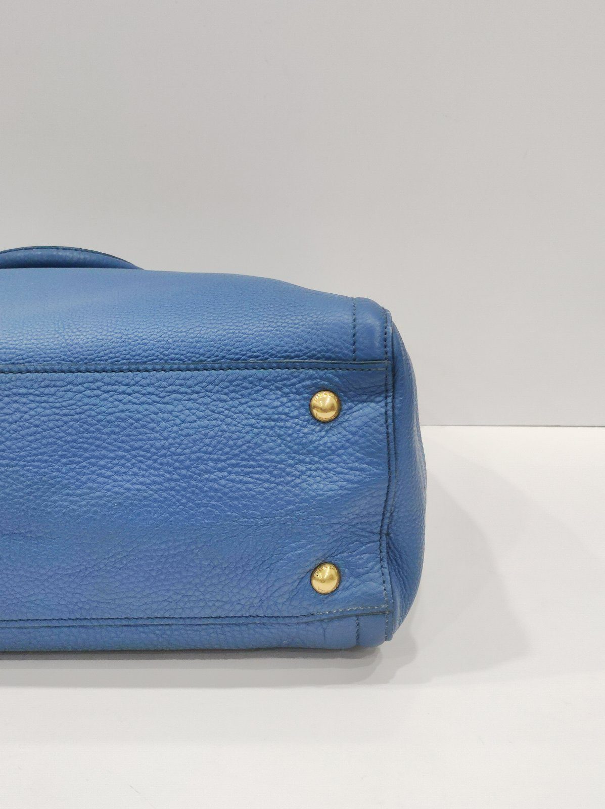 prada vitello diano leather blue tote bag prada vitello diano leather blue tote bag