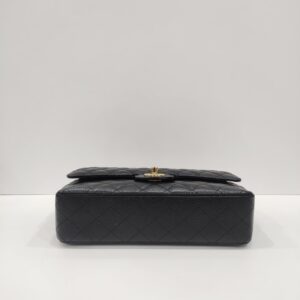 chanel double flap medium caviar leather ghw series 31