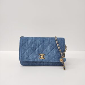 chanel woc cc pearl crush denim ghw microchipped