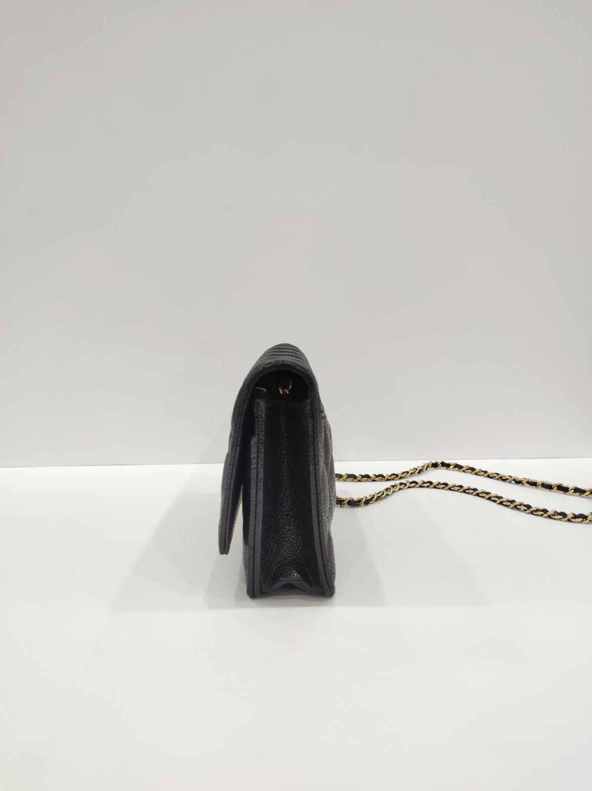 chanel woc black caviar leather ghw chanel woc black caviar leather ghw