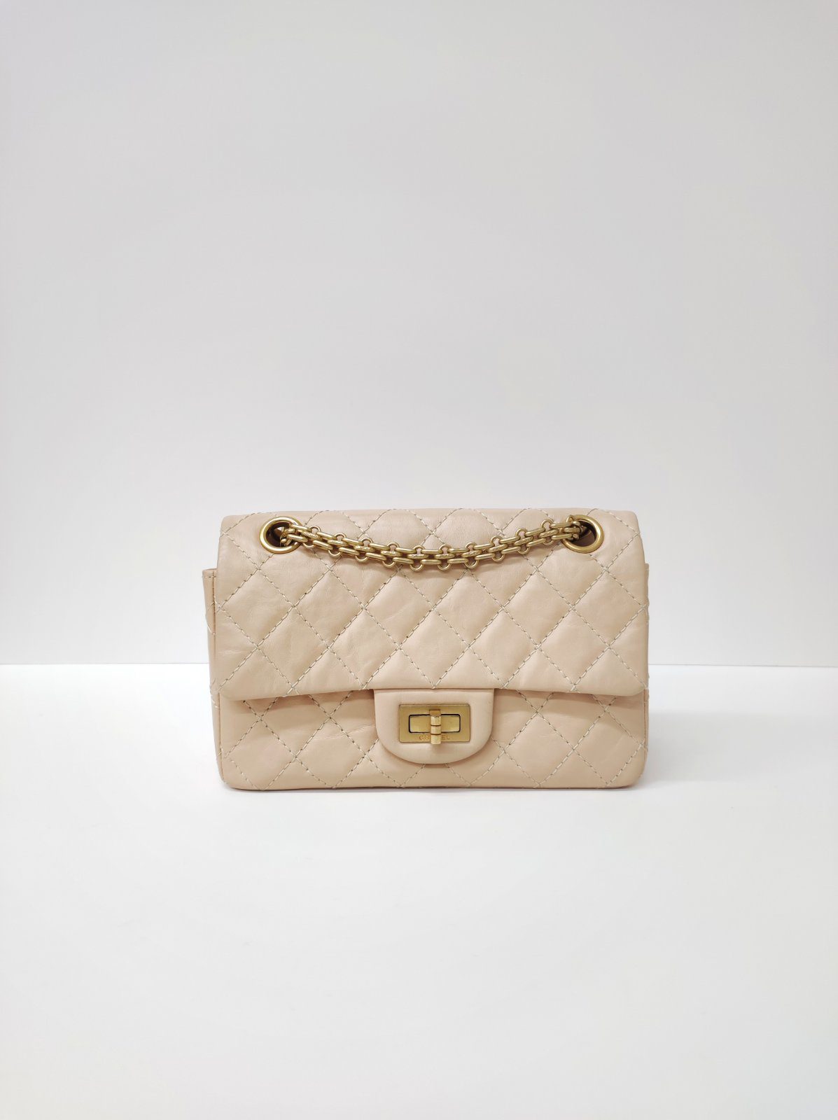 chanel re issue mini beige ghw chanel re issue mini beige ghw