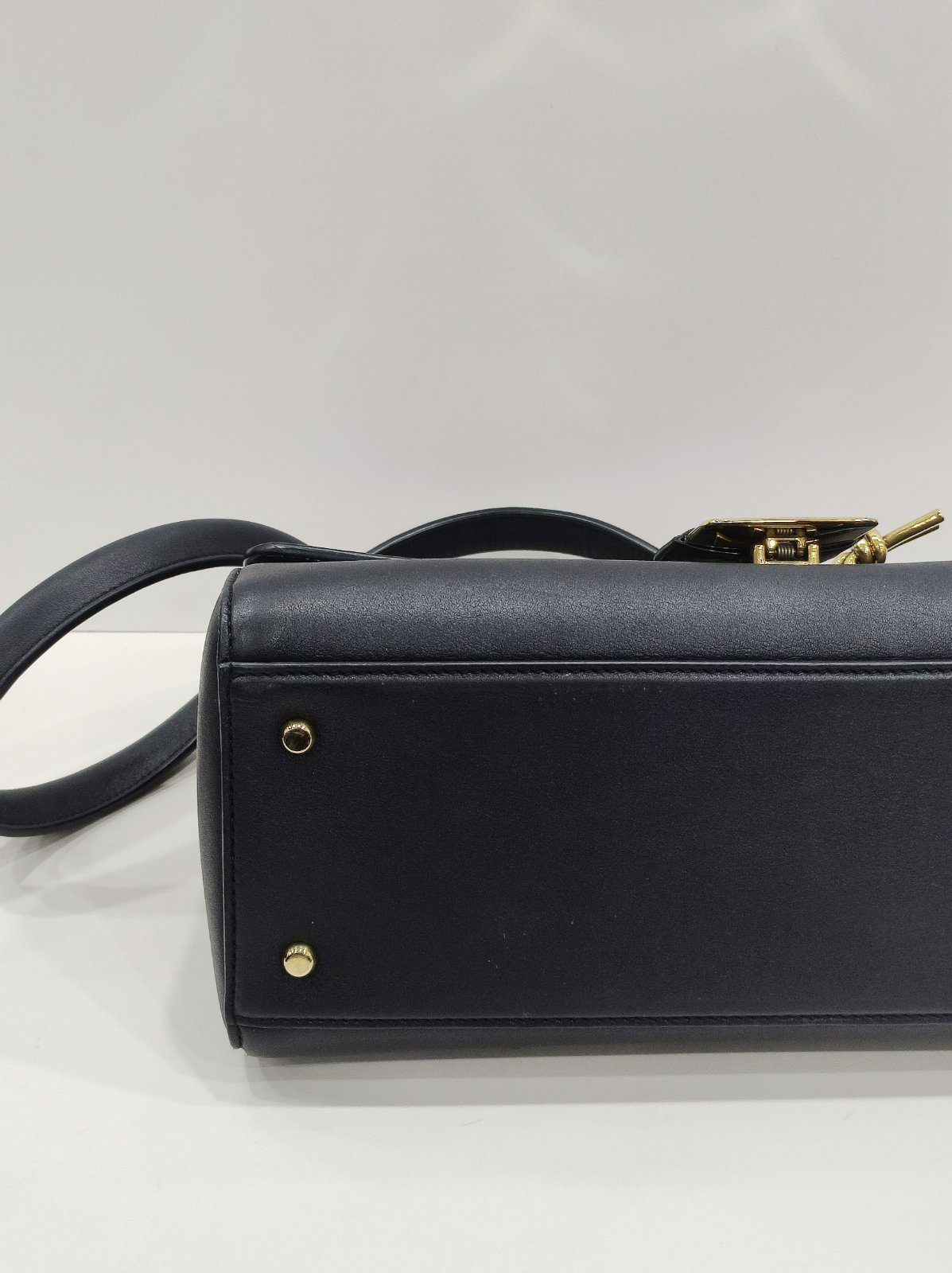 bottega veneta navy blue cassette intrecciato puddle shoulder bag bottega veneta navy blue cassette intrecciato puddle shoulder bag