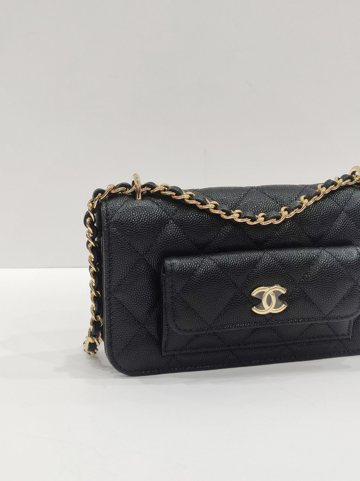 chanel pocket twins woc black caviar leather ghw chanel pocket twins woc black caviar leather ghw