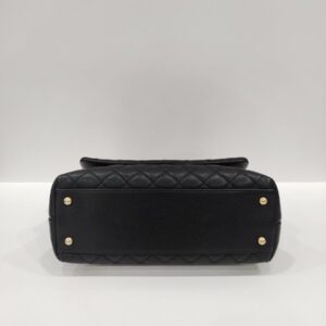 chanel coco handle medium black caviar leather ghw series 25