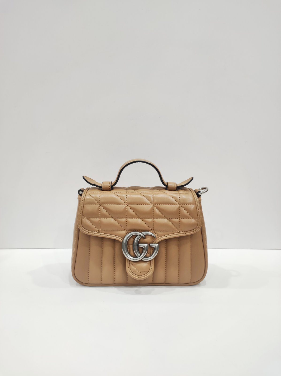gucci gg marmont top handle bag beige small gucci gg marmont top handle bag beige small