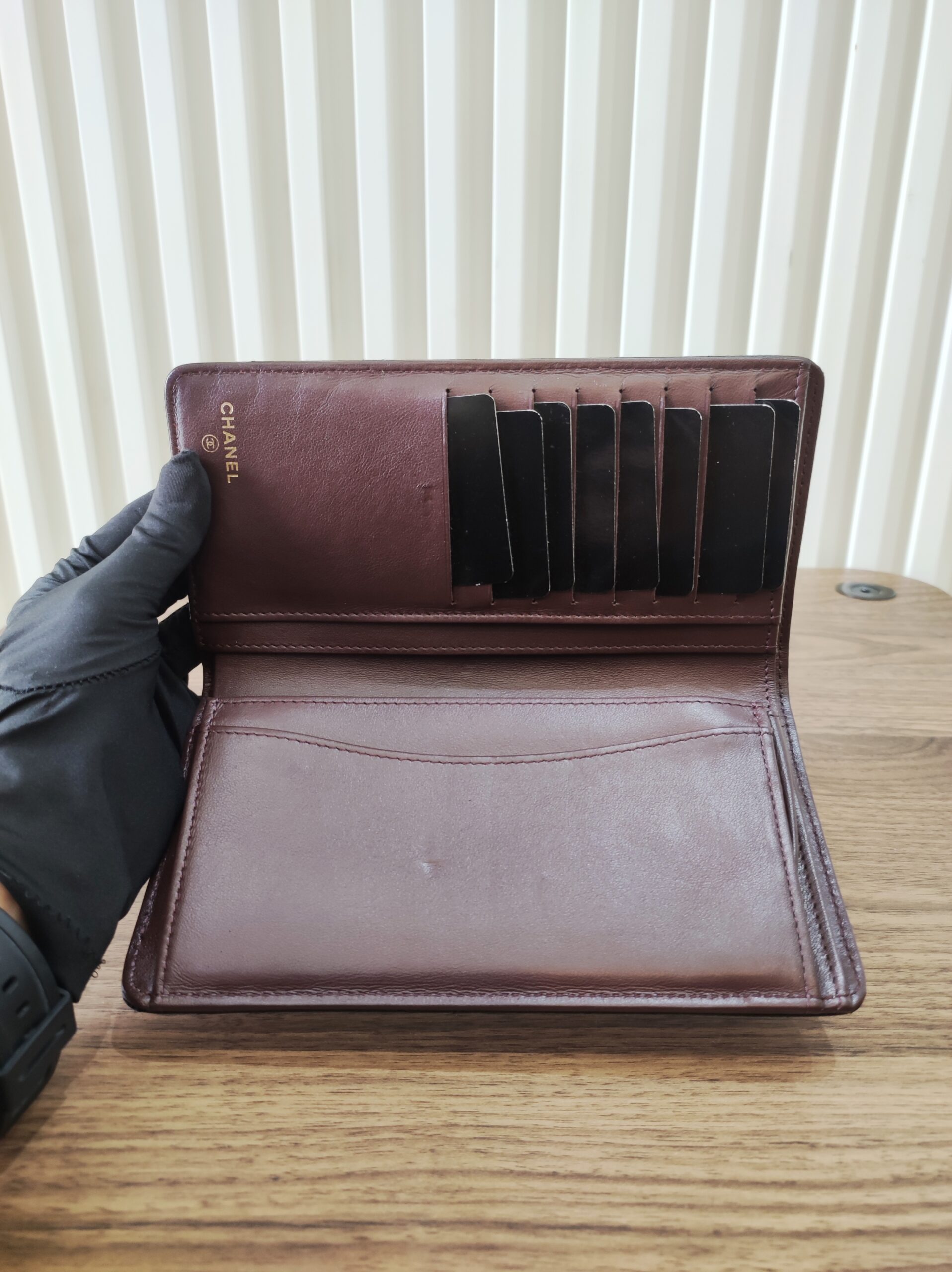 Chanel Bifold Long Wallet Caviar Leather Chanel Bifold Long Wallet Caviar Leather Opened