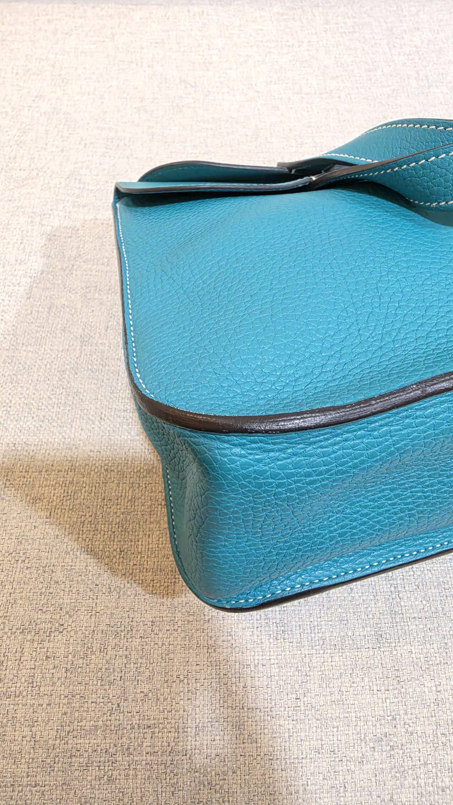 hermes halzan 31 blue lagoon togo leather phw stamp a hermes halzan 31 blue lagoon togo leather phw stamp a