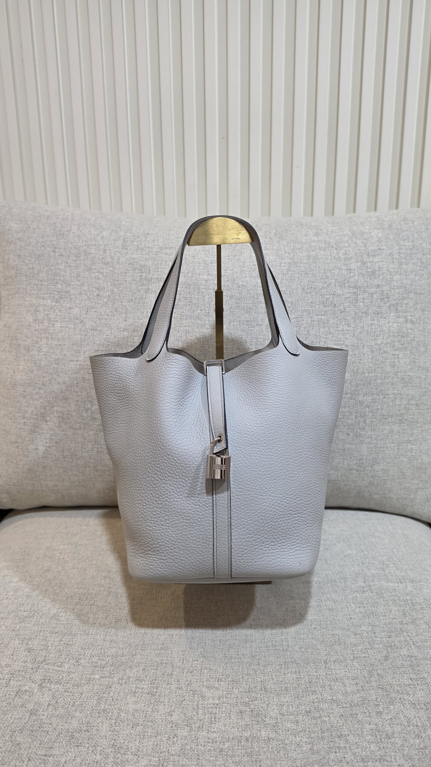 hermes picotin 22 blue pale phw stamp z hermes picotin 22 blue pale phw stamp z