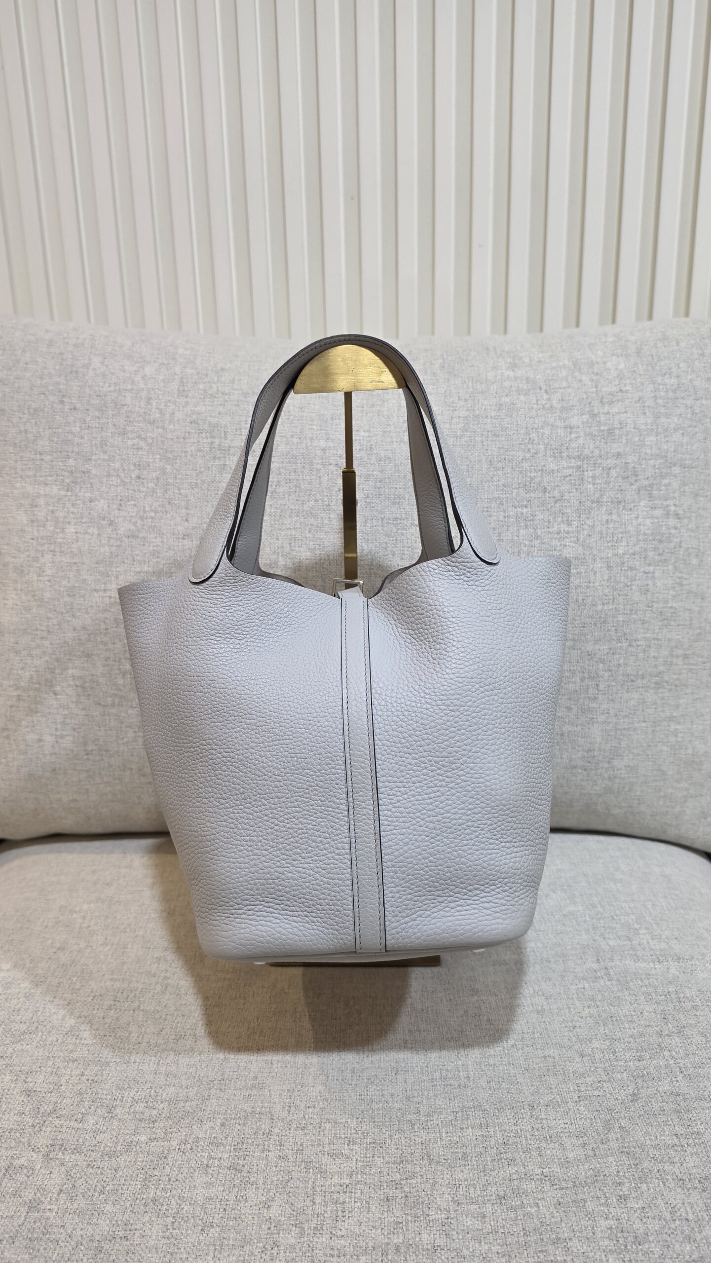 hermes picotin 22 blue pale phw stamp z hermes picotin 22 blue pale phw stamp z