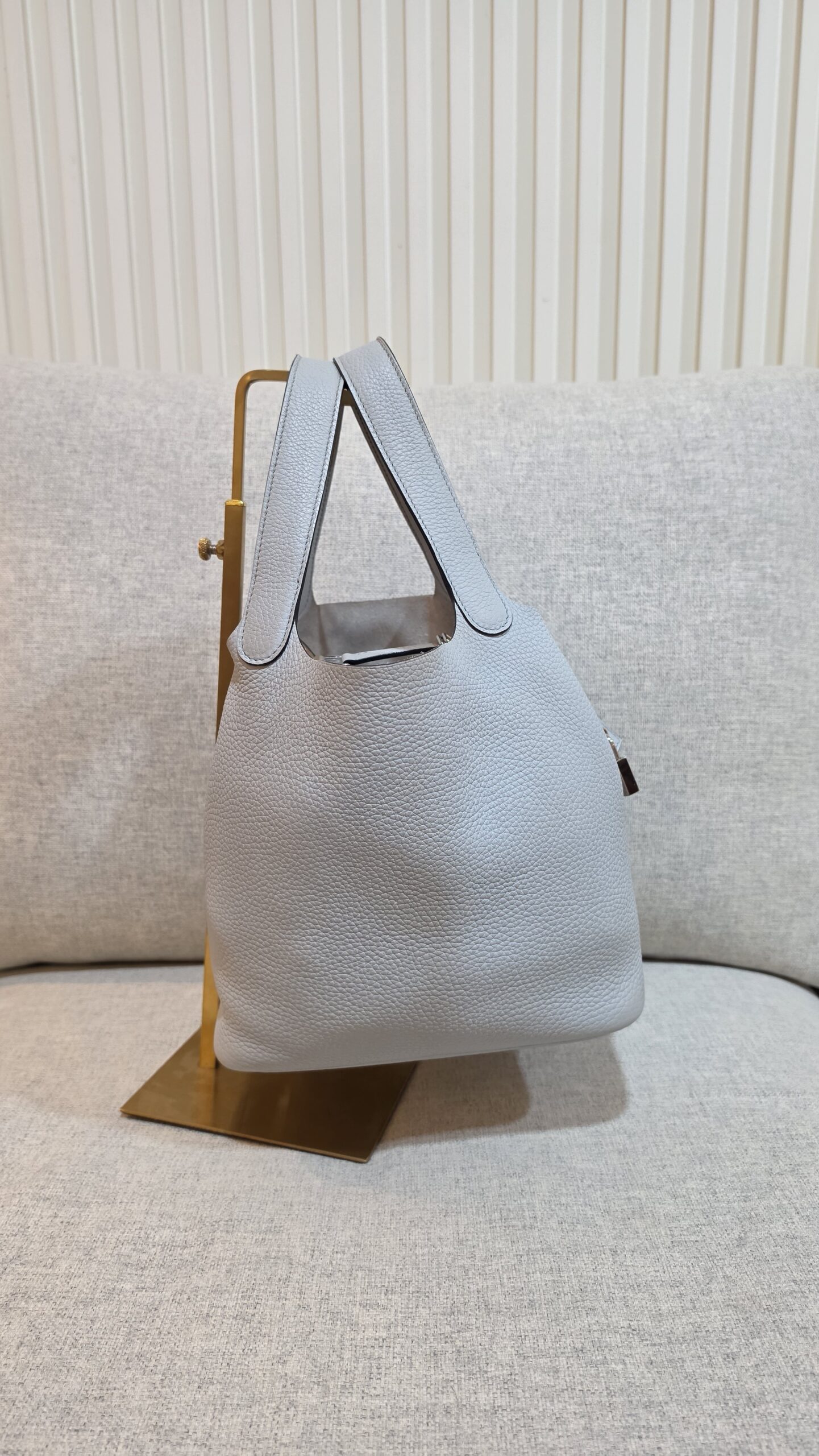 hermes picotin 22 blue pale phw stamp z hermes picotin 22 blue pale phw stamp z