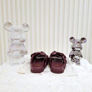 valentino garavani atelier 03 rose flat sandals burgundy size 35.5