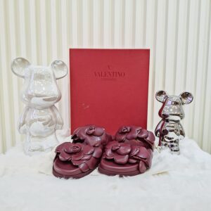 valentino garavani atelier 03 rose flat sandals burgundy size 35.5