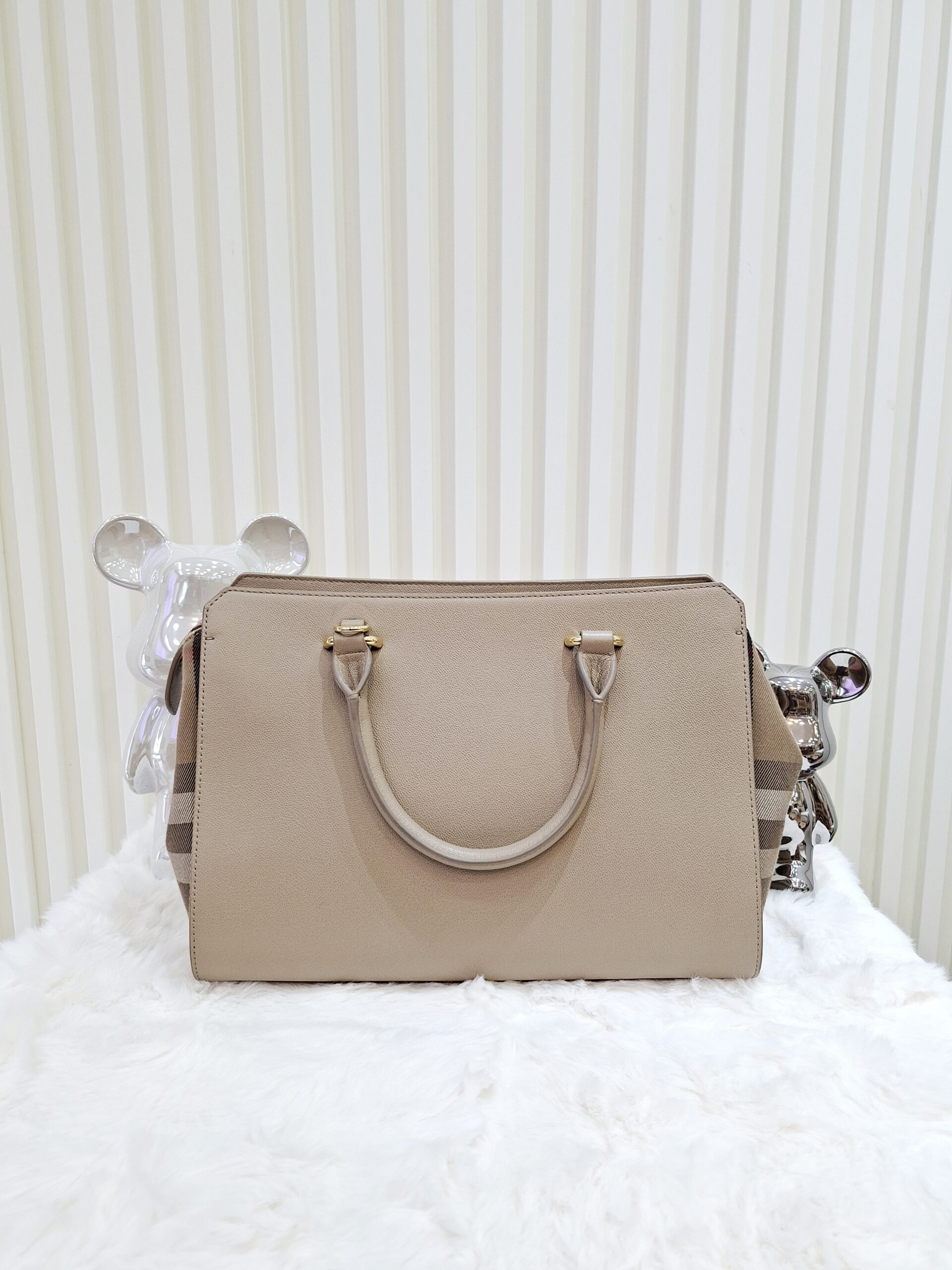 danse lente mini johnny leather bucket bag (copy) danse lente mini johnny leather bucket bag (copy)