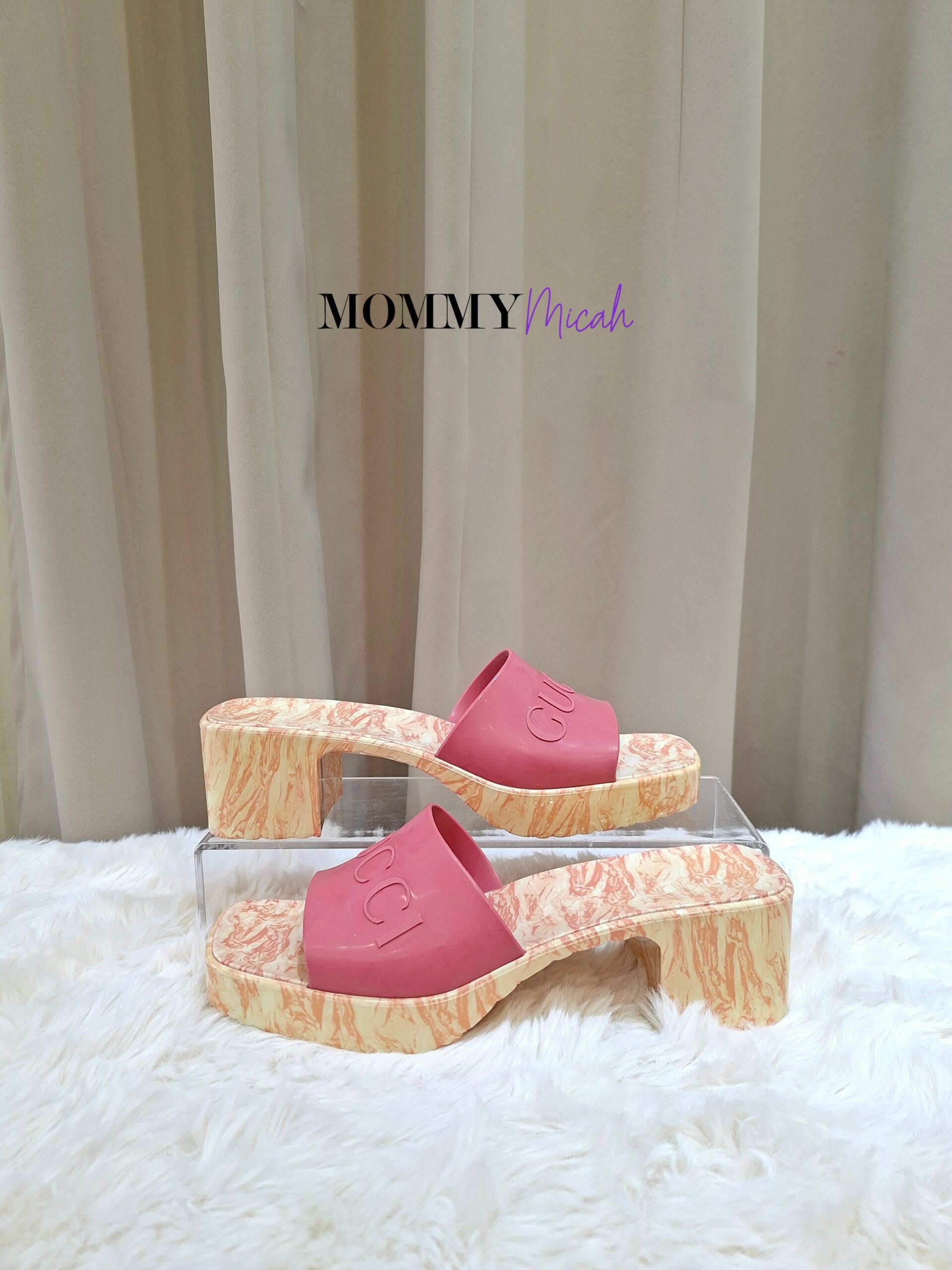 Gucci Pink Rubber Platform Slide Sandals Gucci Pink Rubber Platform Slide Sandals