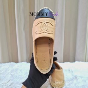 Chanel Espadrille Beige/Black Leather
