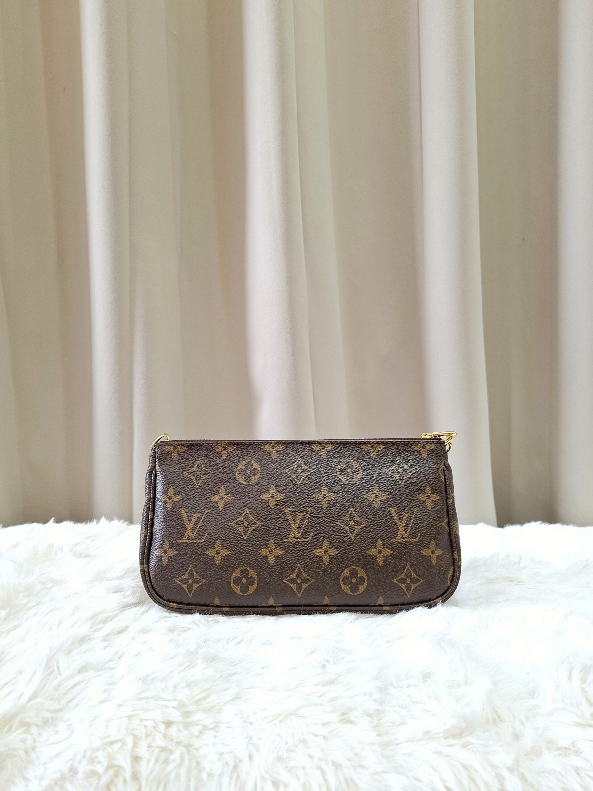LV Multi Pochette Monogram LV Multi Pochette Monogram