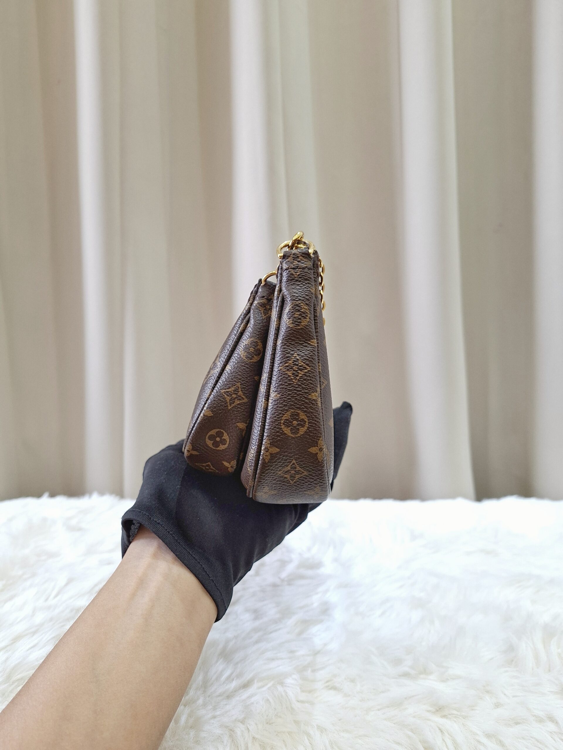 LV Multi Pochette Monogram LV Multi Pochette Monogram