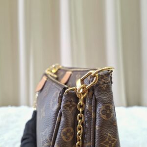 LV Multi Pochette Monogram