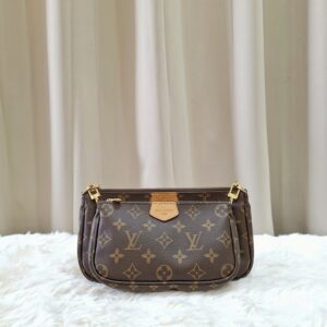 LV Multi Pochette Monogram