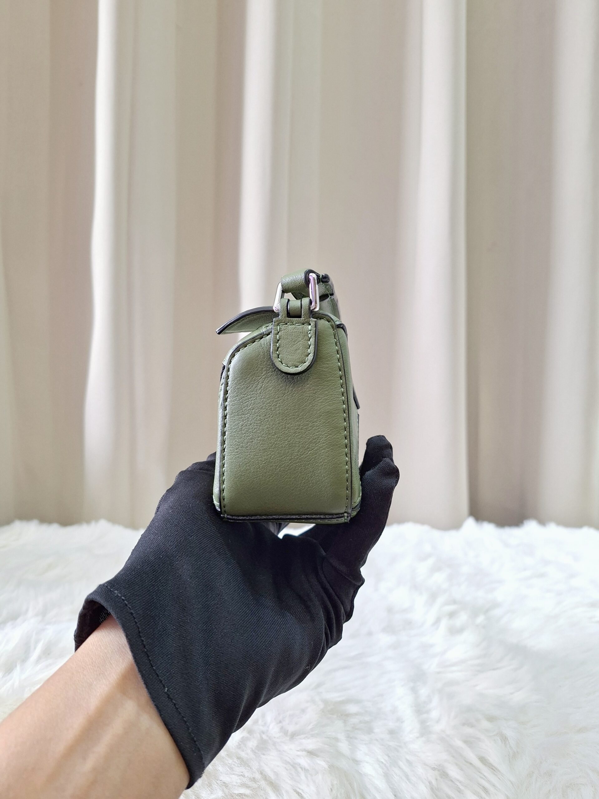 Brand New Loewe Nano Puzzle Green SHW Brand New Loewe Nano Puzzle Green SHW