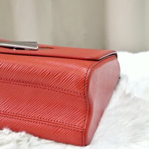 LV Twist