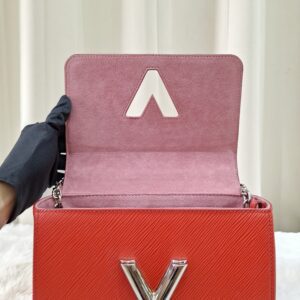 LV Twist