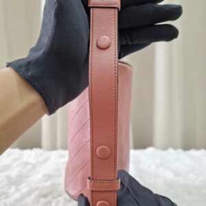 Gucci Blondie Mini Barrel Pink Shoulder Bag