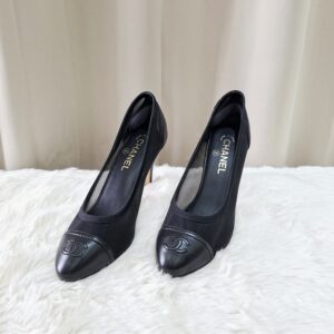 Chanel Pumps