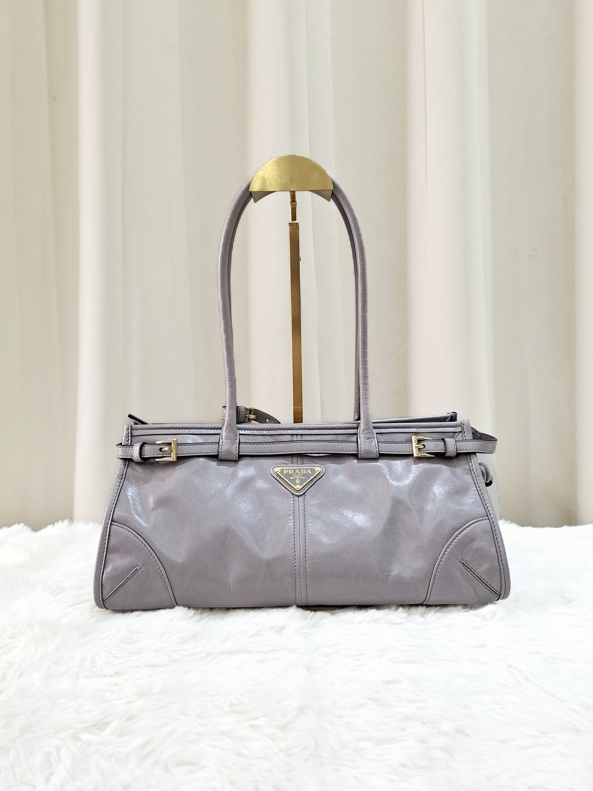 Prada Bonnie Grey Leather Shoulder Bag 31/E Prada Bonnie Grey Leather Shoulder Bag 31/E