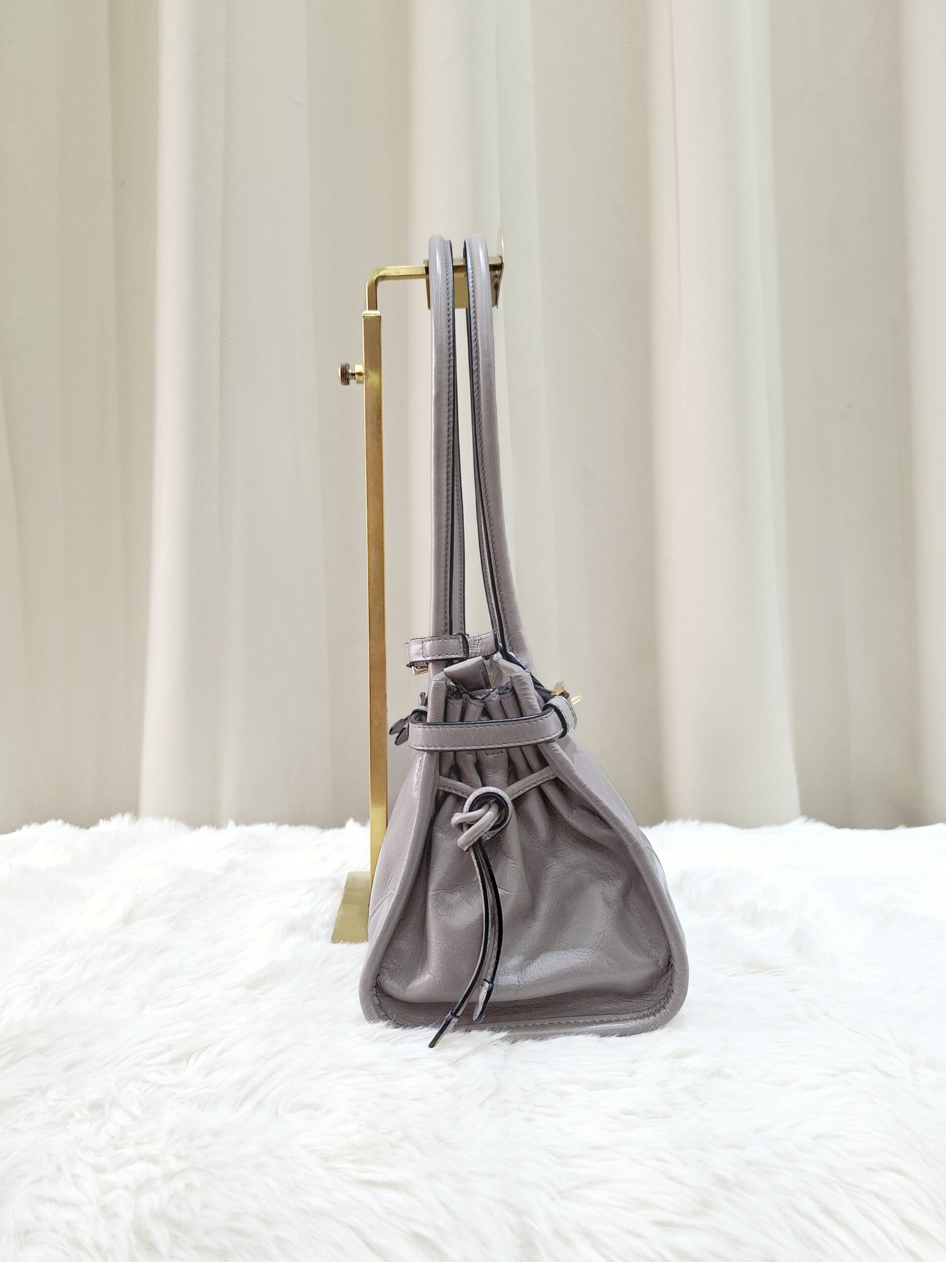 Prada Bonnie Grey Leather Shoulder Bag 31/E Prada Bonnie Grey Leather Shoulder Bag 31/E
