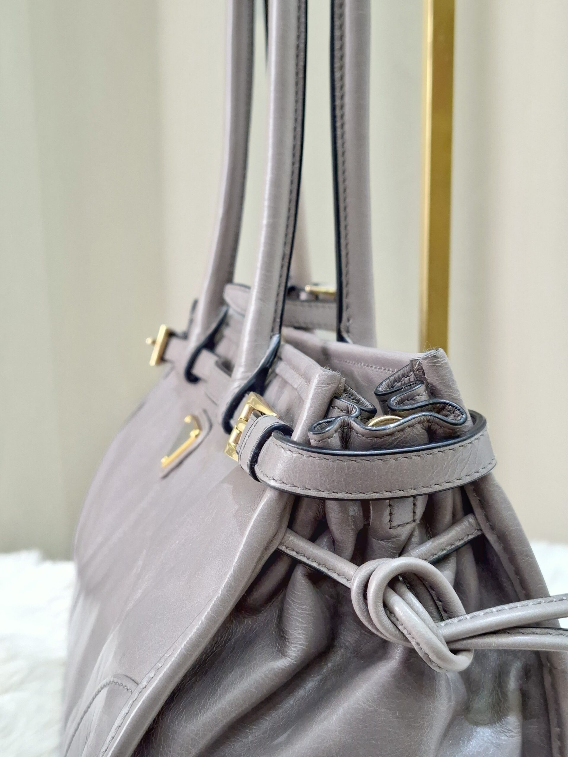 Prada Bonnie Grey Leather Shoulder Bag 31/E Prada Bonnie Grey Leather Shoulder Bag 31/E