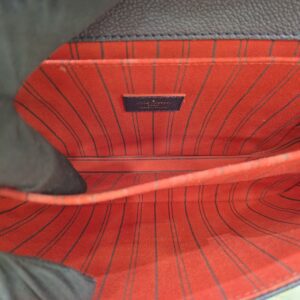 LV Pochette Metis