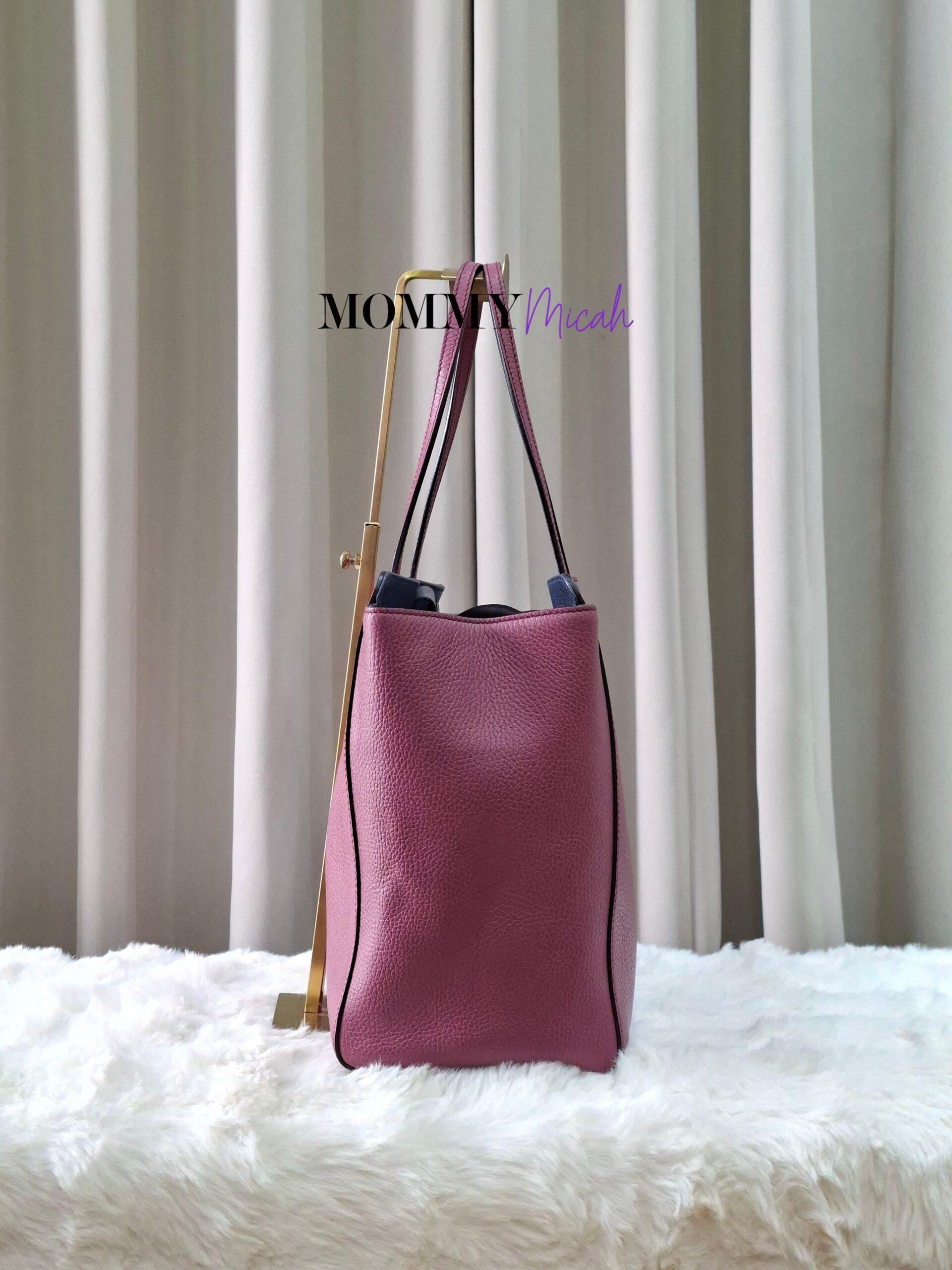 Gucci Swing Tote Bag Gucci Swing Tote Bag