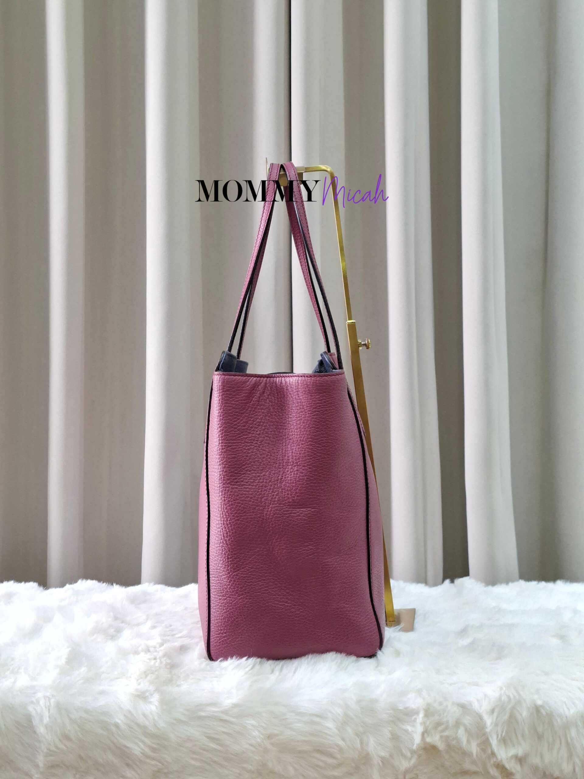 Gucci Swing Tote Bag Gucci Swing Tote Bag