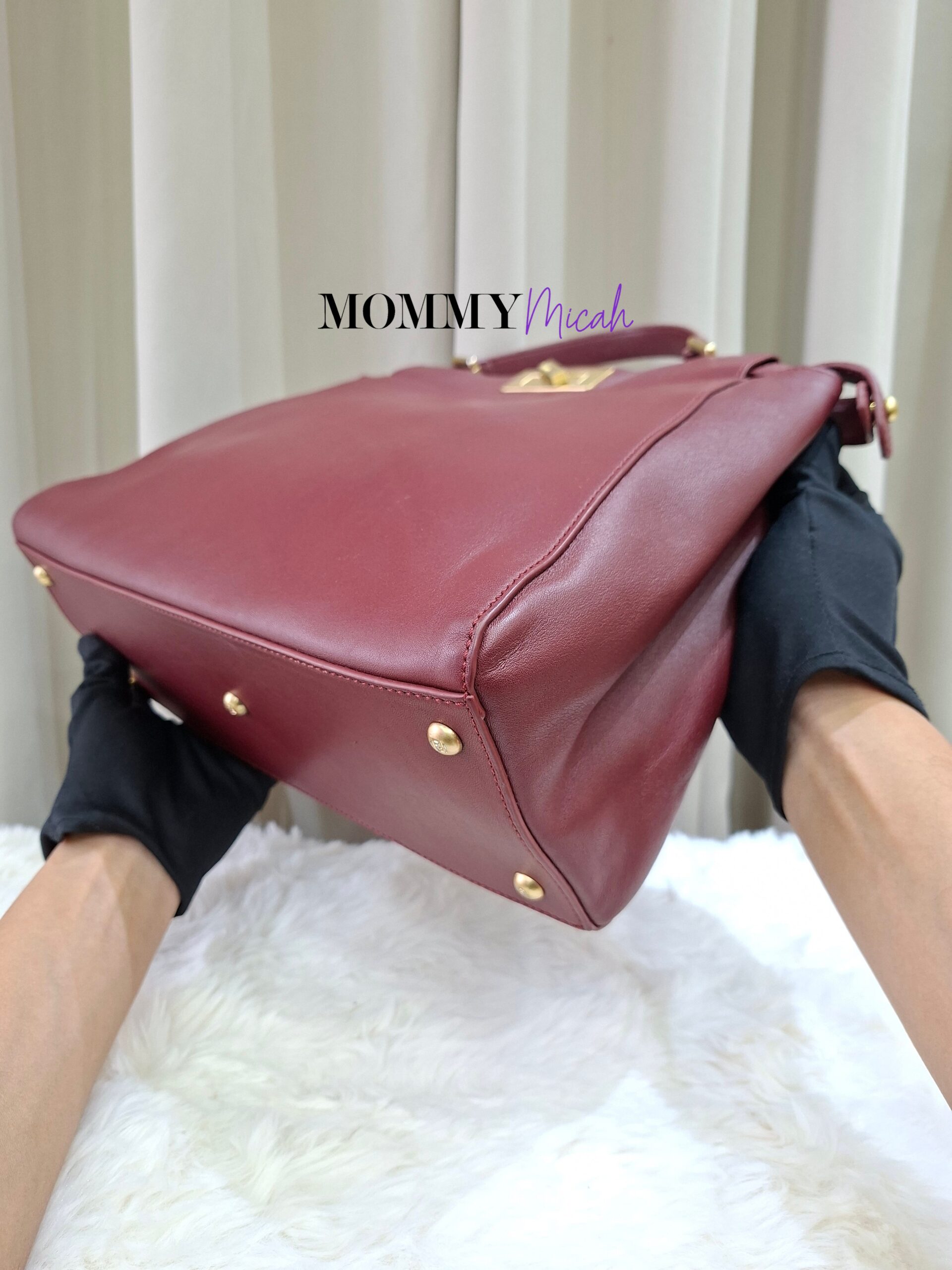 Fendi Peekaboo Handbag Fendi Peekaboo Handbag