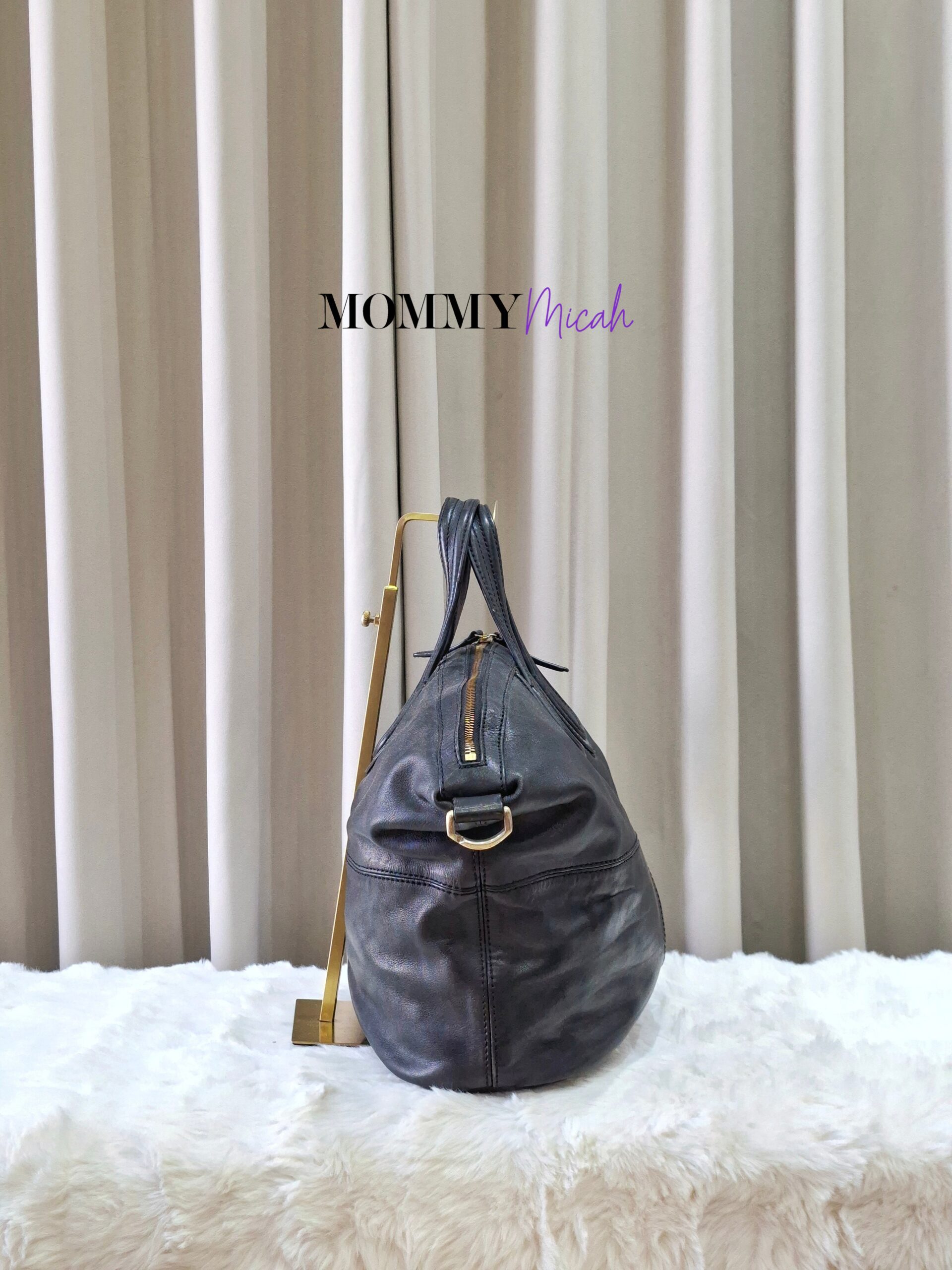 Givenchy Nightingale Black Large Givenchy Nightingale Black Large
