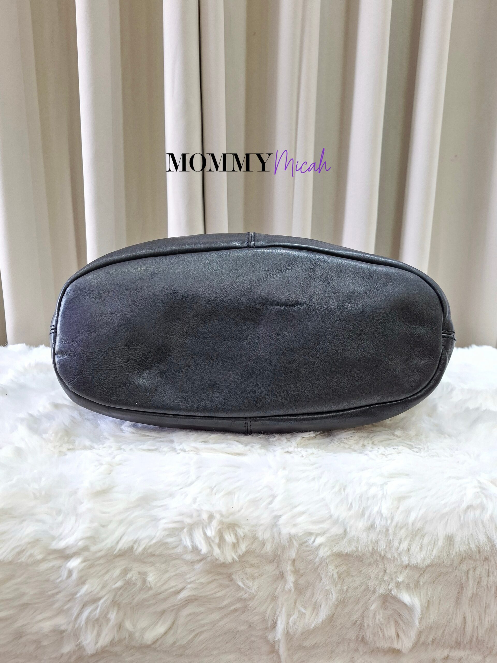 Givenchy Nightingale Black Large Givenchy Nightingale Black Large